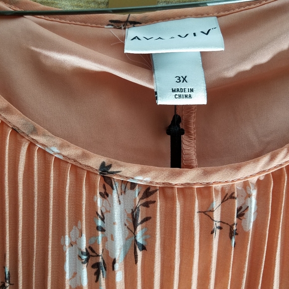 Ava & Viv Plus Size Apricot Sleeveless Dress - Picture 5 of 7